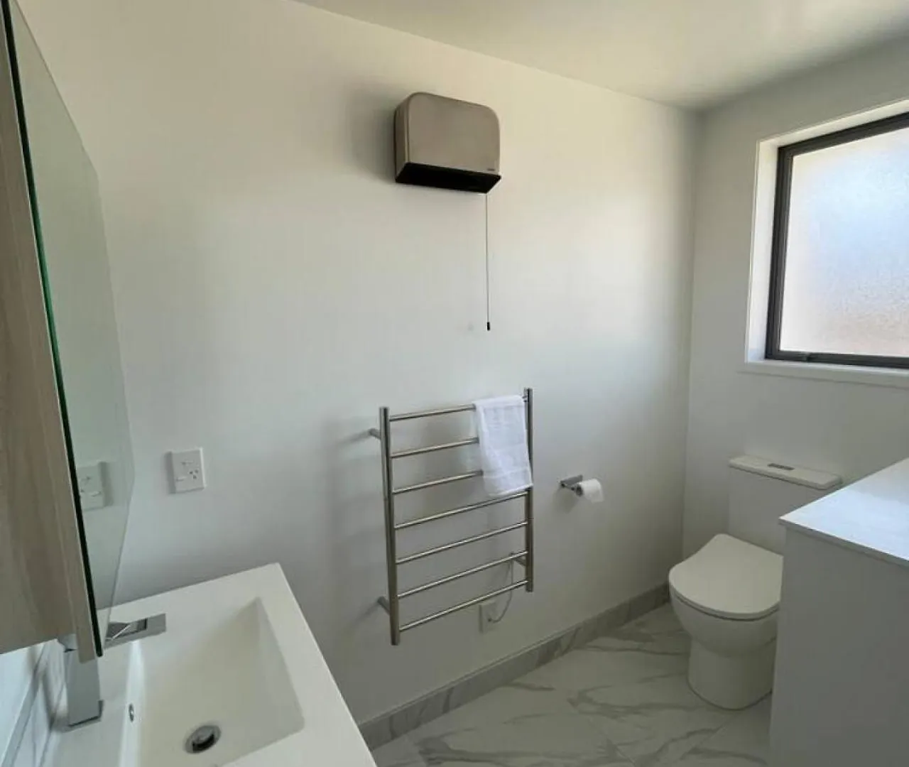 Stylish Suite On Mohua Christchurch 0*,